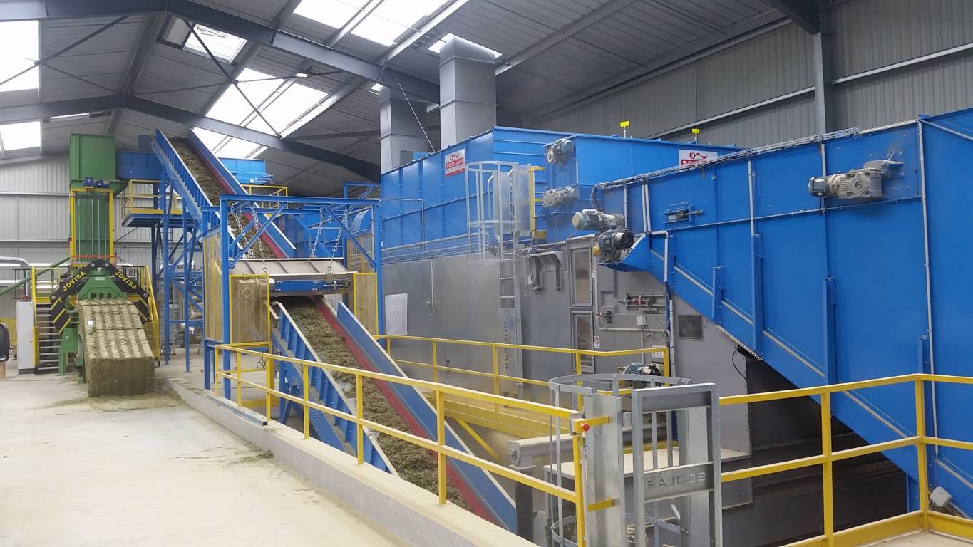 Uscător orizontal pentru lucernă