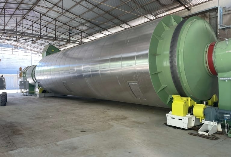 Uscător cu tambur pentru lucernă